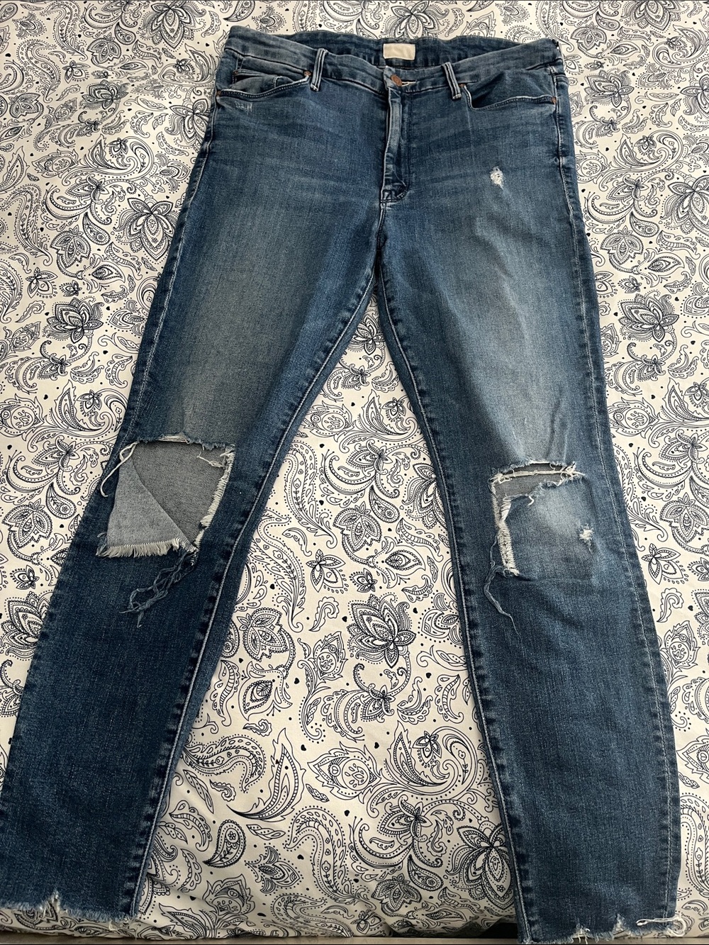 MOTHER Distressed Dark Blue Ankle Crop Jeans
